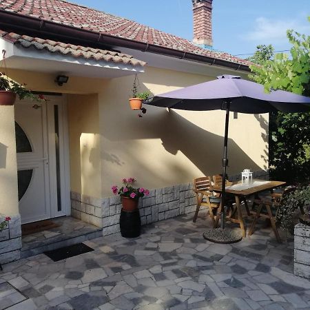 Studio Apartment Vigo - Рийека Екстериор снимка